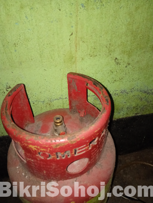 ওমেরা গ্যাস সিলিন্ডার